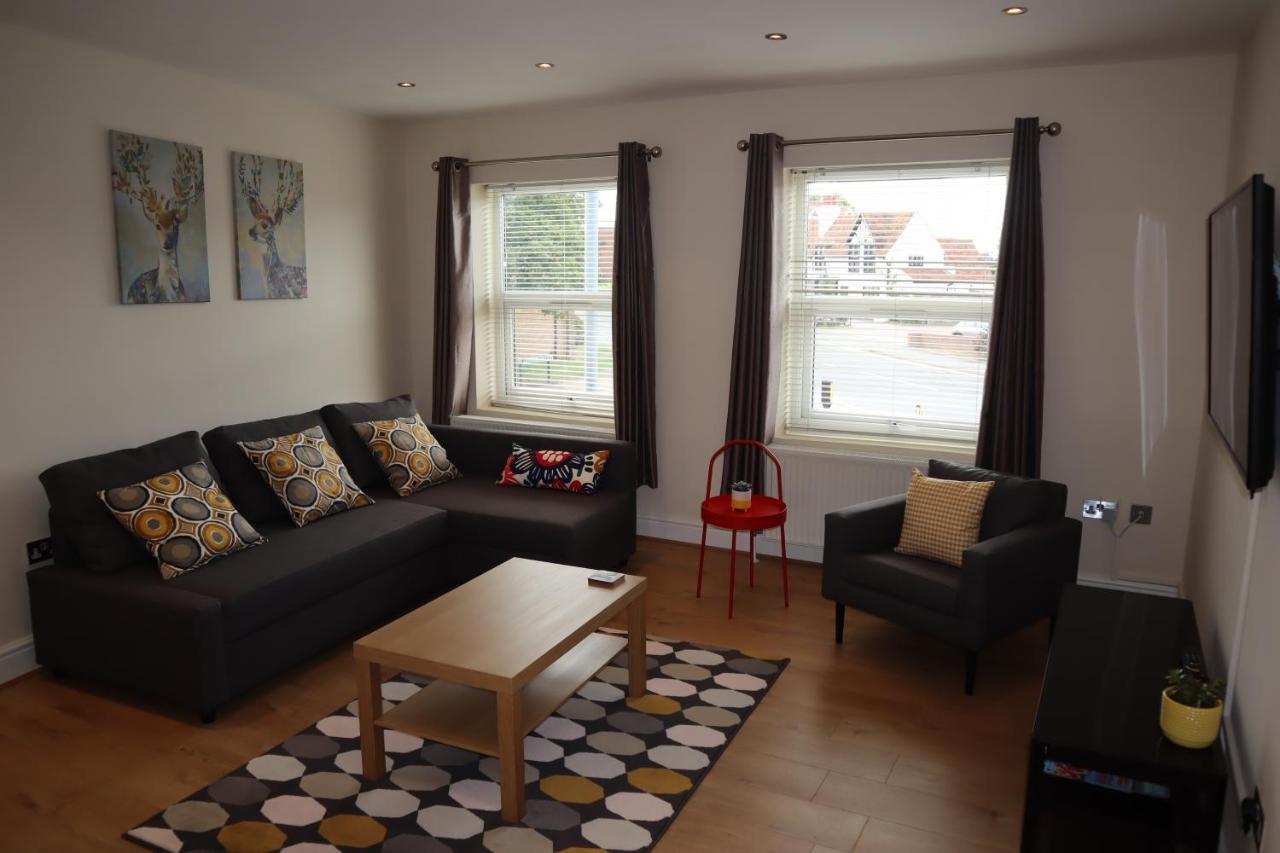 Parkview Apartments Windsor Buitenkant foto